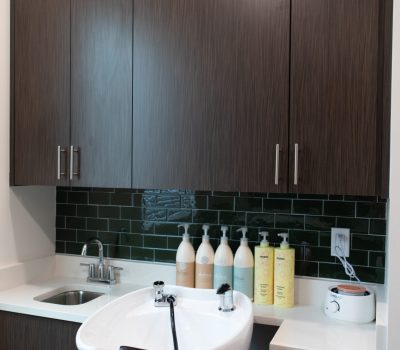 A hair washing station in salon suite at Charlotte Harbor Salon Suites in Port Charlotte, FL.